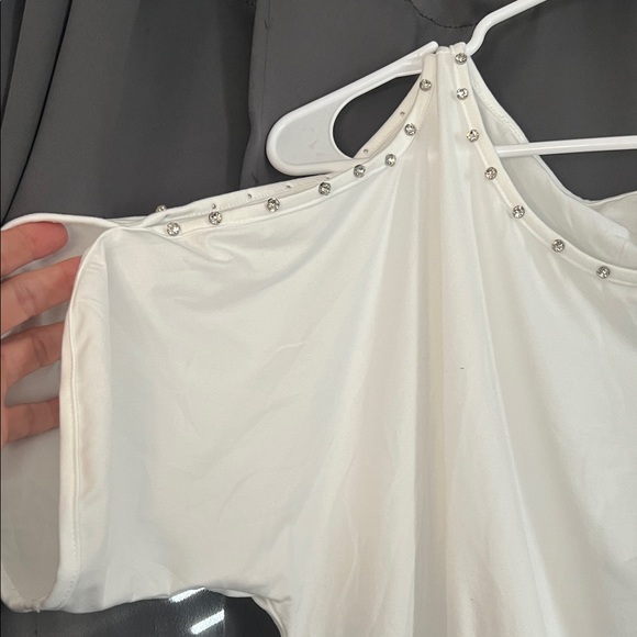 SHEIN Open Shoulder Tops - Black & White - Picture 2 of 5